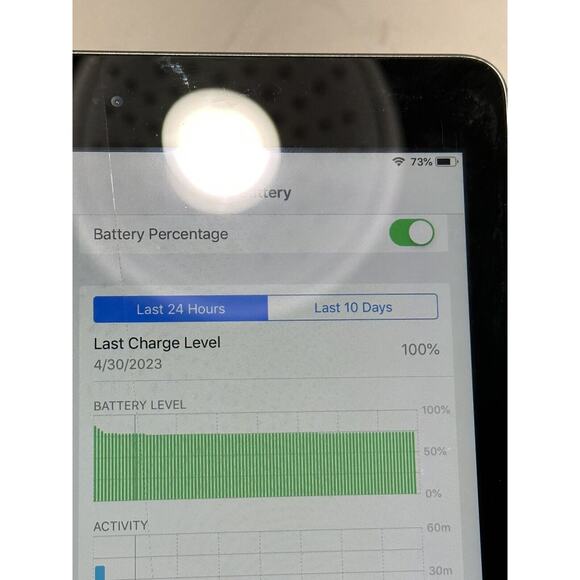 Apple iPad Air 1st Generation 32GB, Wi-Fi, 9.7in Gray MD786LL/A scratched WORKS - Picture 7 of 8